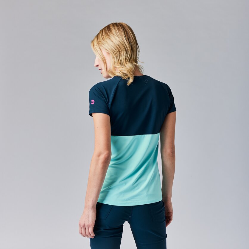 Martini Sportswear - VIA Shirt Dynamic W - T-Shirts in skylight-true navy - product.alttext.Rückansicht Model - Damen