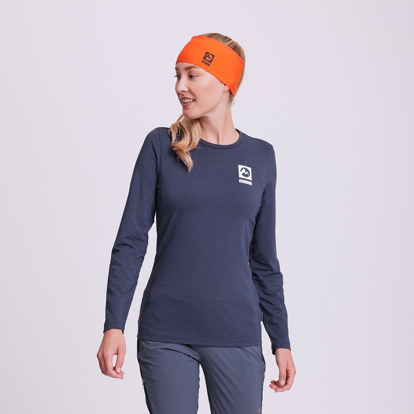 Martini Sportswear - SUNDOWNER - Langarmshirts in true navy - product.alttext.Vorderansicht Model - Damen