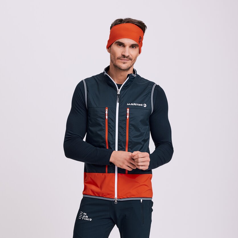 Martini Sportswear - PERFECT BALANCE - Outdoor vests in true navy - product.alttext.Vorderansicht Model - Men