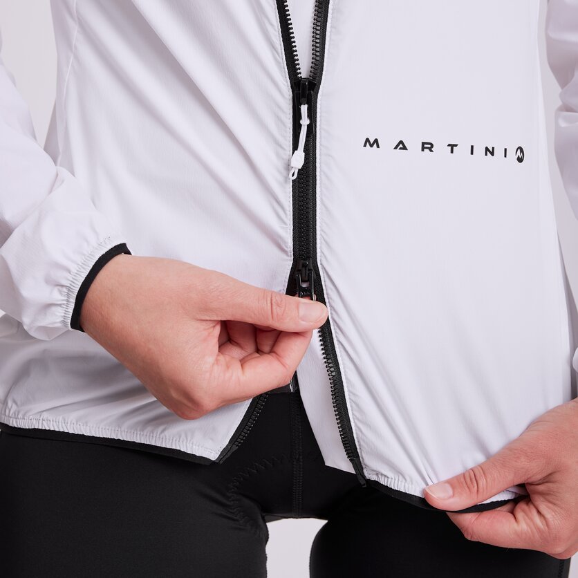 Martini Sportswear - DOWNHILL - Windbreaker jackets in true navy - product.alttext.Detail 1 - Women