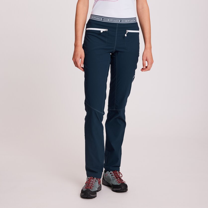 Martini Sportswear - VIA - Lange Hosen in true navy - product.alttext.Vorderansicht Model - Damen