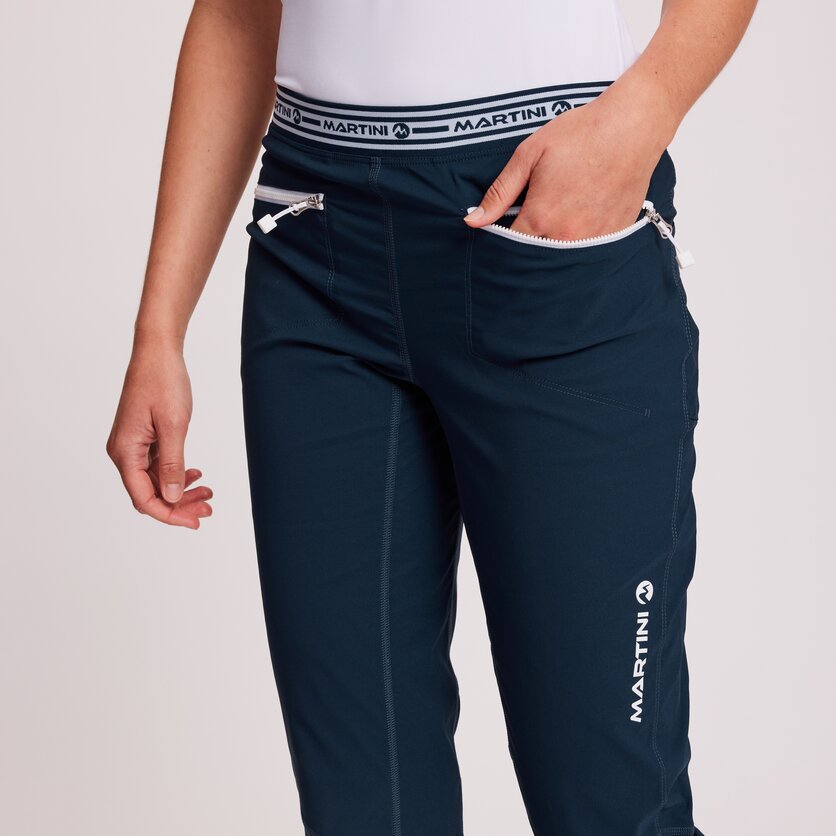 Martini Sportswear - VIA - Lange Hosen in true navy - product.alttext.Detail 1 - Damen