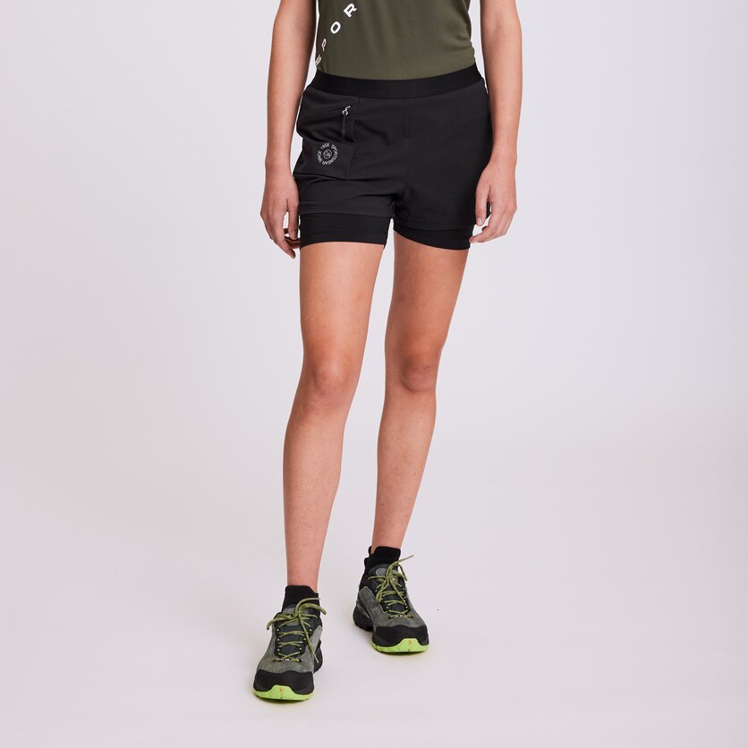 Martini Sportswear - INSIGHT - Shorts in  - product.alttext.Vorderansicht Model - Donna