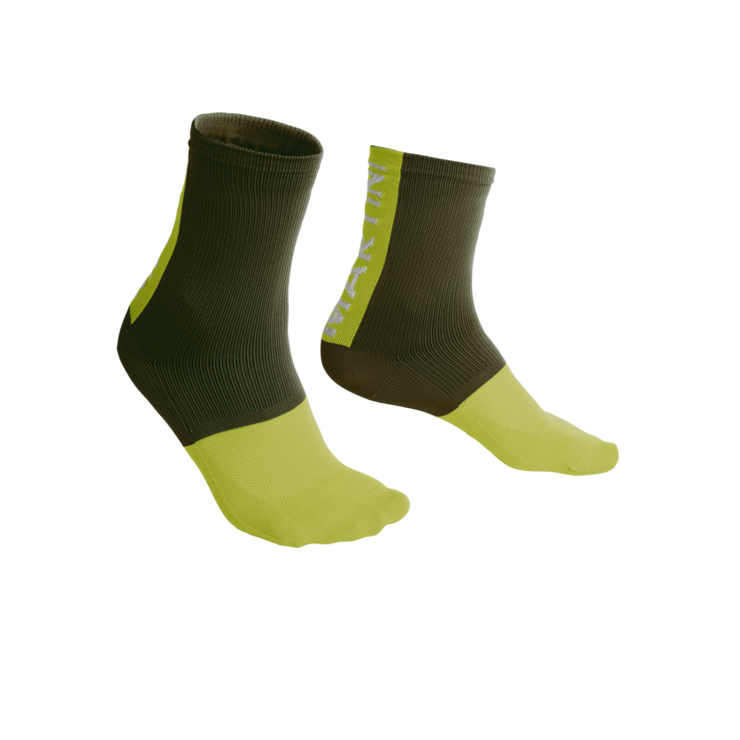 Martini Sportswear - MILES.HIGH - Socken in olive-wild lime - product.alttext.Vorderansicht - Unisex