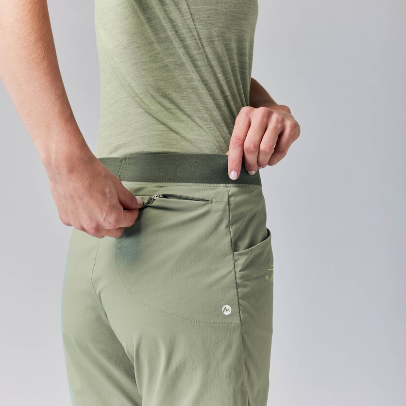 Martini Sportswear - ALPMATE Shorts Dynamic W - Kurze Hosen in true navy - product.alttext.Detail 4 - Damen