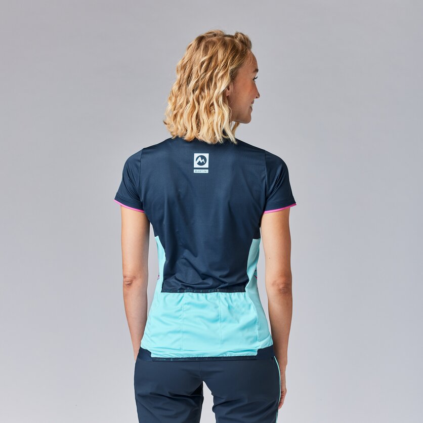 Martini Sportswear - FLOWTRAIL Halfzip Shirt W - T-Shirts in true navy-skylight - product.alttext.Rückansicht Model - Women