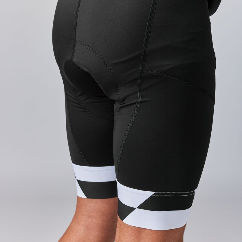 Martini Sportswear - FLOWTRAIL Shorts M - Kurze Hosen in black - product.alttext.Detail 3 - Herren