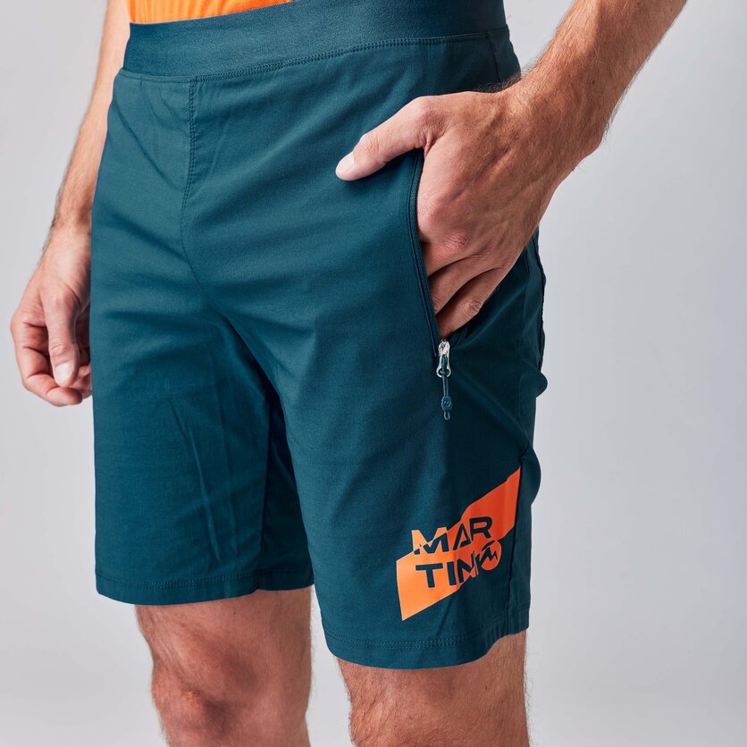 Martini Sportswear - HIGHVENTURE Shorts Straight M - Shorts in shadow-saffron - product.alttext.Detail 1 - Men