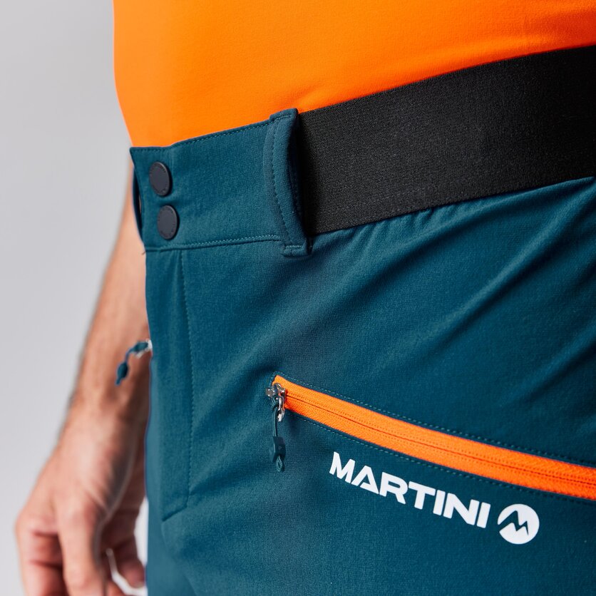 Martini Sportswear - ALPMATE Shorts Dynamic M - Shorts in  - product.alttext.Detail 5 - Uomo