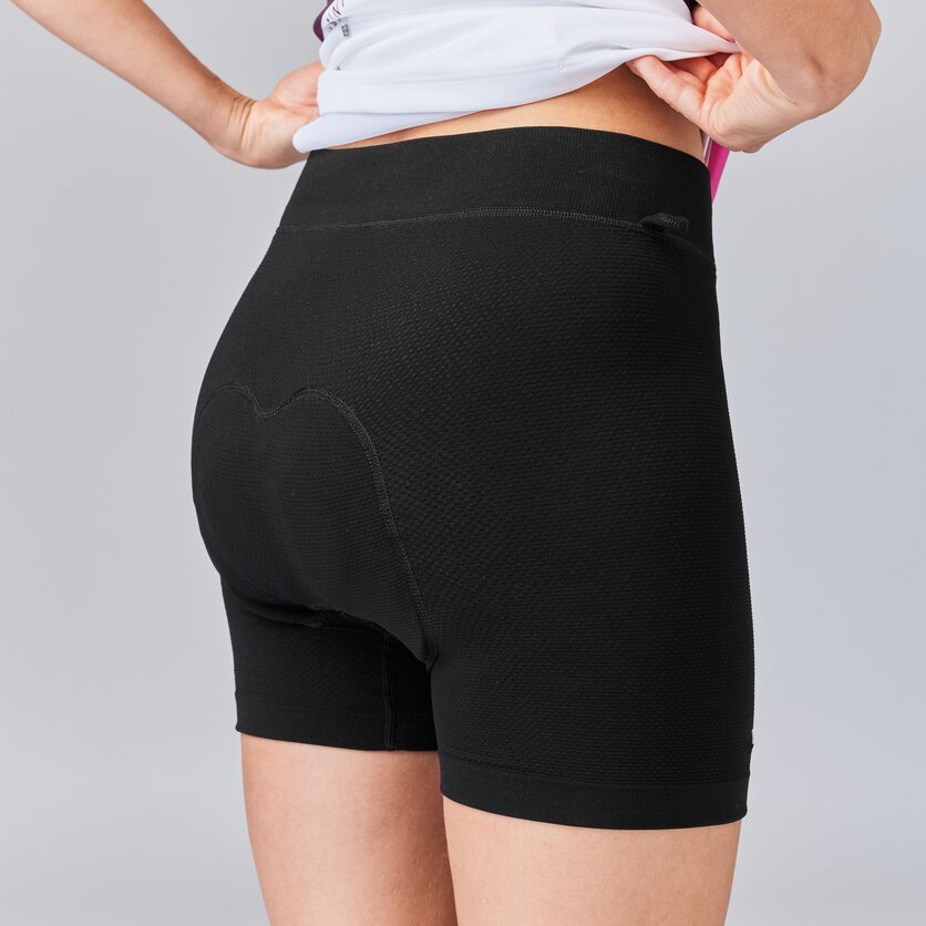 Martini Sportswear - FLOWTRAIL Clip In Shorts W - Shorts in  - product.alttext.Detail 1 - Donna