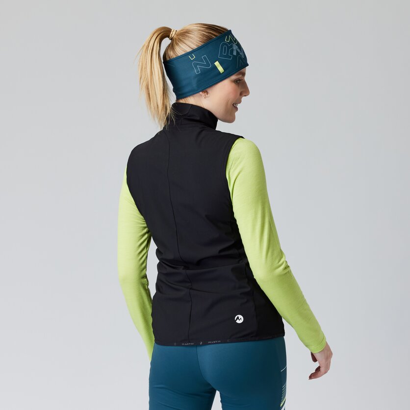 Martini Sportswear - AURORA - Westen in plume-hollyhock - product.alttext.Rückansicht Model - Damen