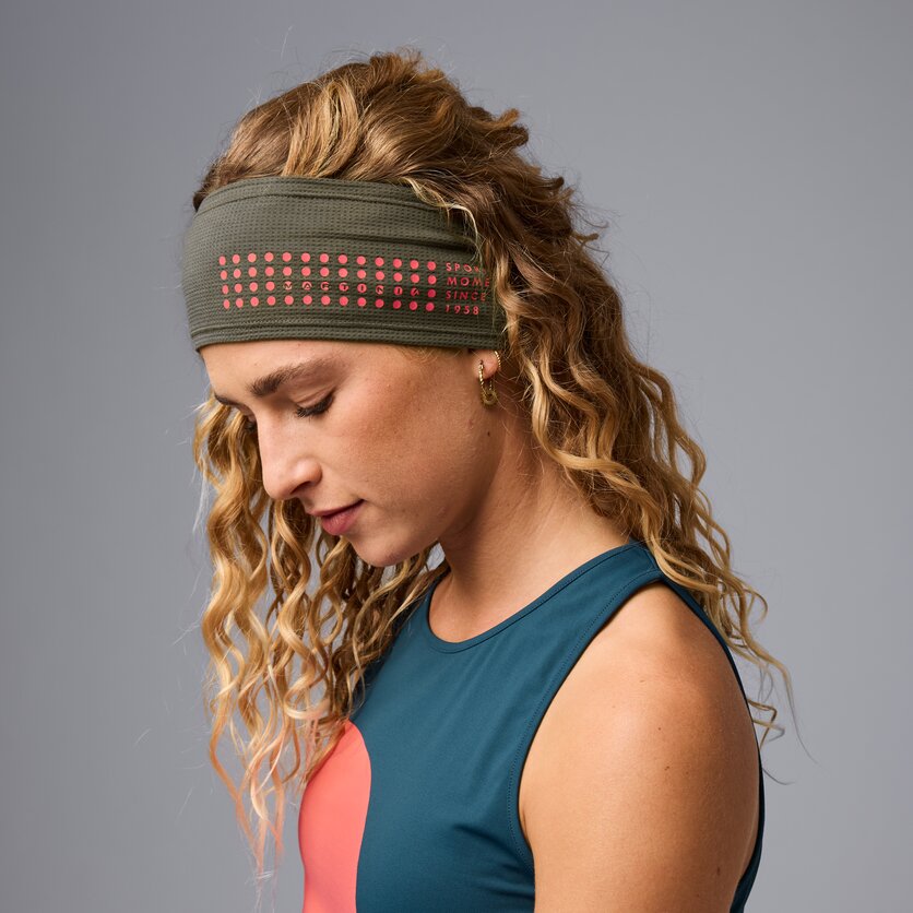 Martini Sportswear - Highventure Headband W - Stirnbänder in white-black - Vorderansicht Model - Damen