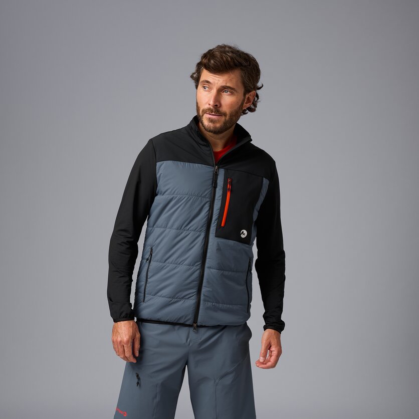 Martini Sportswear - Daybreaker Hybrid Jacket Primaloft® M - Hybrid jackets in tendril-black - front view model - Men