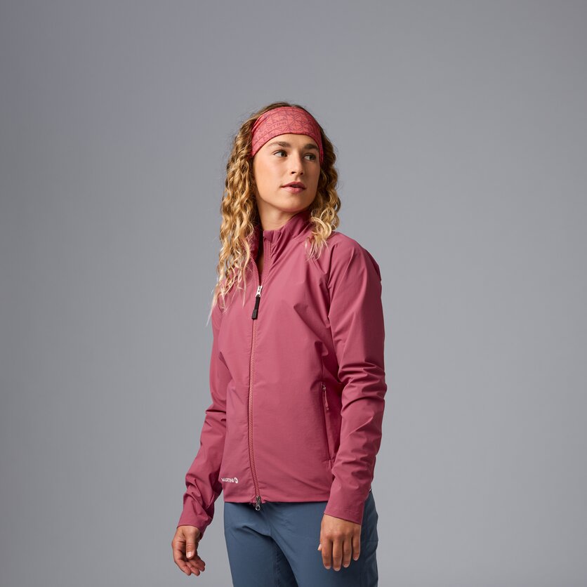 Martini Sportswear - Trektech Midlayer Jacket W - Strati intermedi in black - vista frontale modello - Donna