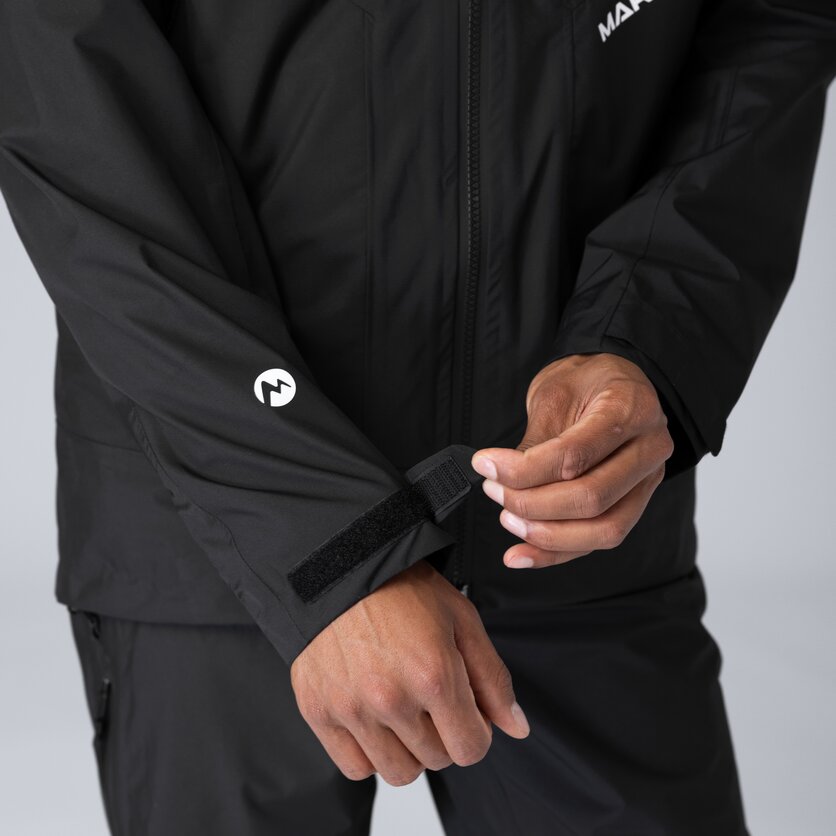 Martini Sportswear - Yalca 2.5L Jacket M - Giacche Hardshell in black - product.alttext.Detail 4 - Uomo