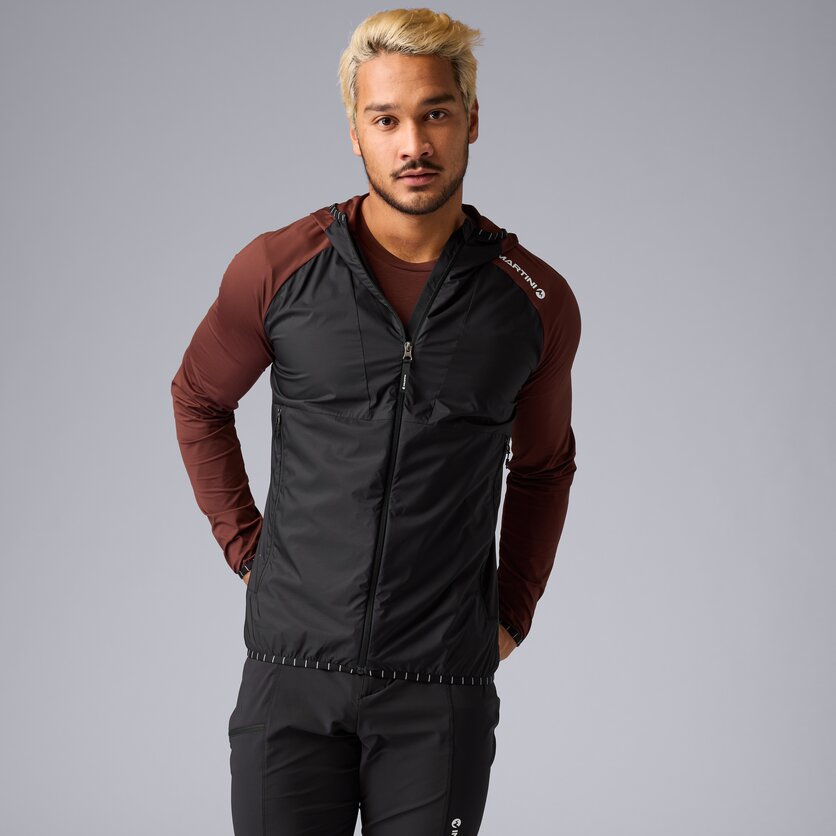 Martini Sportswear - Trektech Hybrid Windbreaker Jacket M - Hybridjacken in black - Vorderansicht Model - Herren