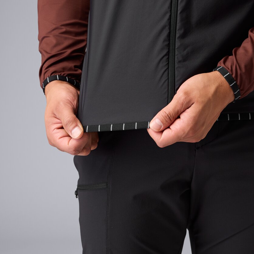 Martini Sportswear - Trektech Hybrid Windbreaker Jacket M - Hybridjacken in black - Detail 4 - Herren