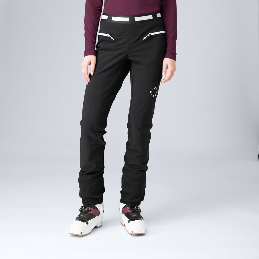 Martini Sportswear - Argon Pants L W - Long pants in black - product.alttext.Vorderansicht Model - Women