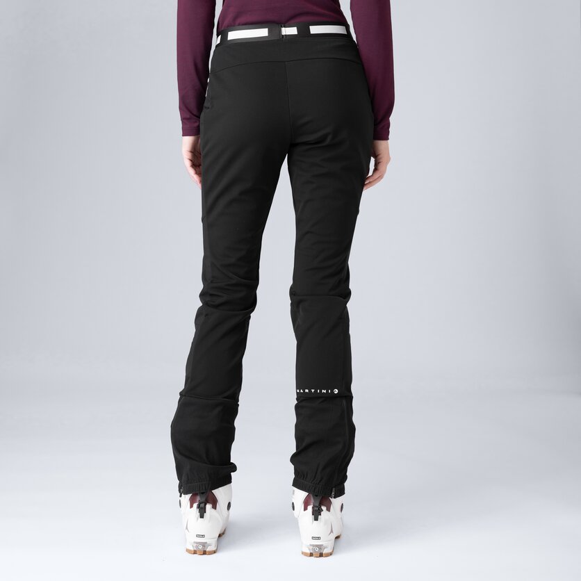 Martini Sportswear - Argon Pants L W - Long pants in black - product.alttext.Rückansicht Model - Women