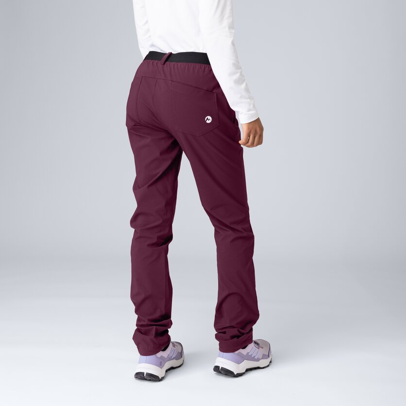 Martini Sportswear - Recharge Pants L W - Lange Hosen in black - product.alttext.Rückansicht Model - Damen