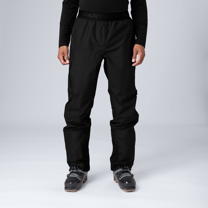 Martini Sportswear - Yalca 2.5L Pants Uni - Hardshell Hosen in black - product.alttext.Vorderansicht Model - Unisex