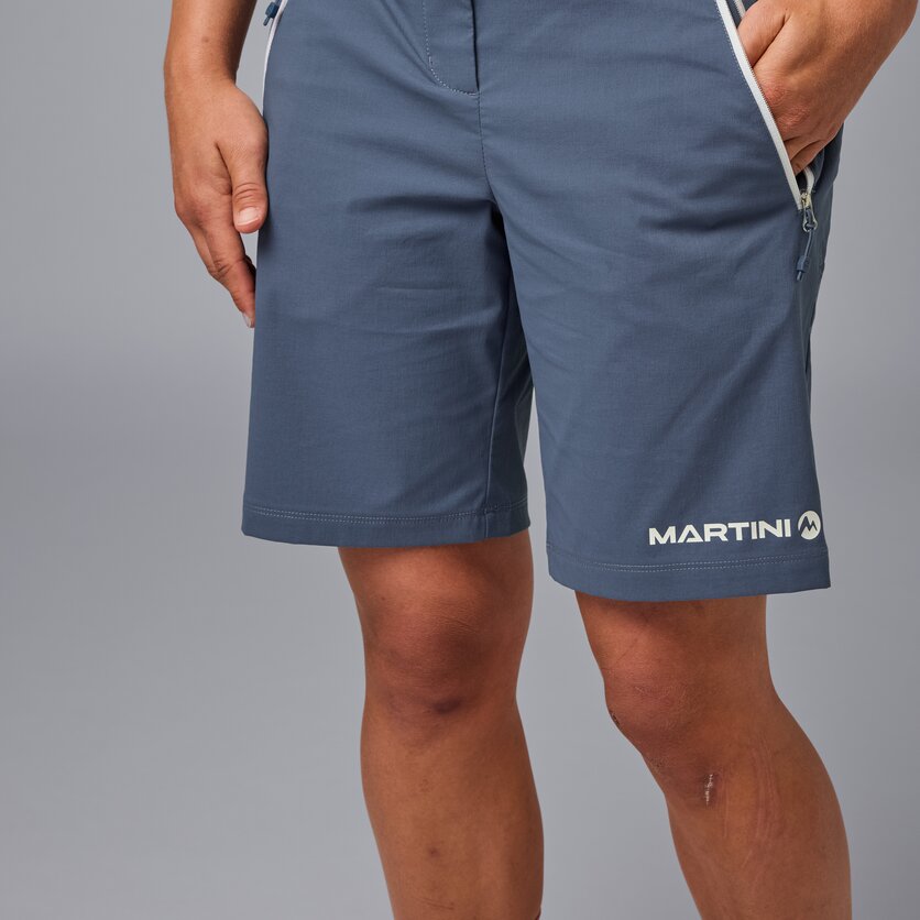 Martini Sportswear - Via Shorts W - Shorts in black - Detail 1 - Women