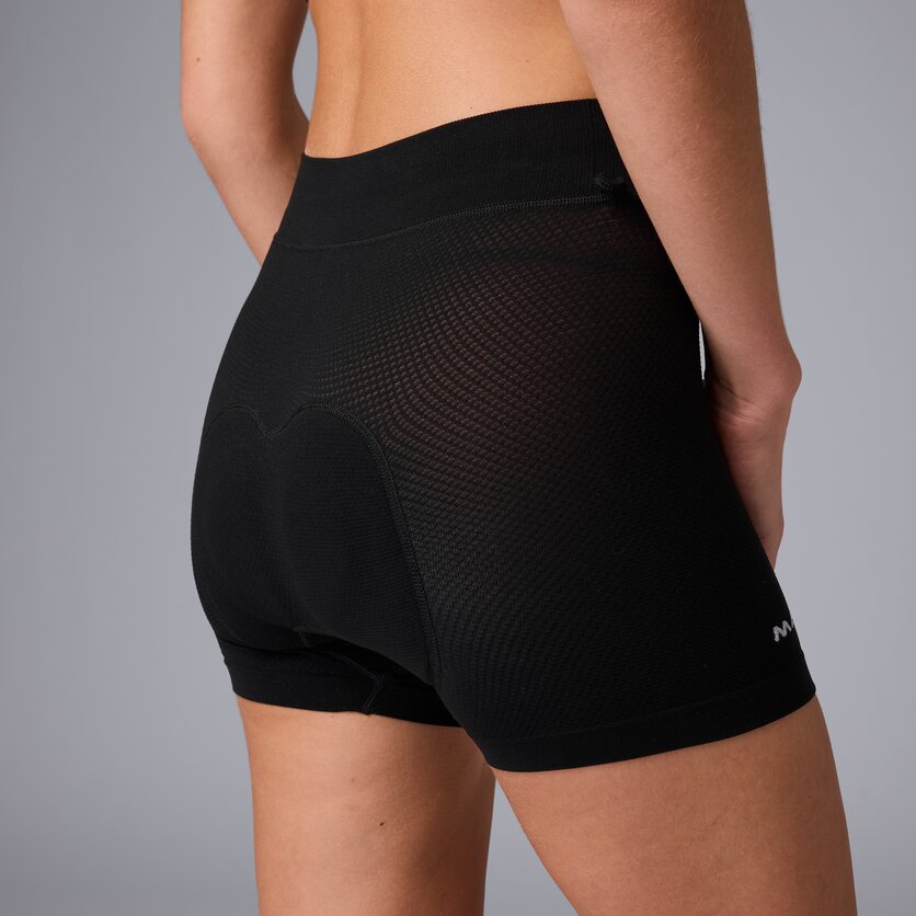 Martini Sportswear - Flowtrail Clip In Shorts W - Shorts in black - Detail 3 - Women