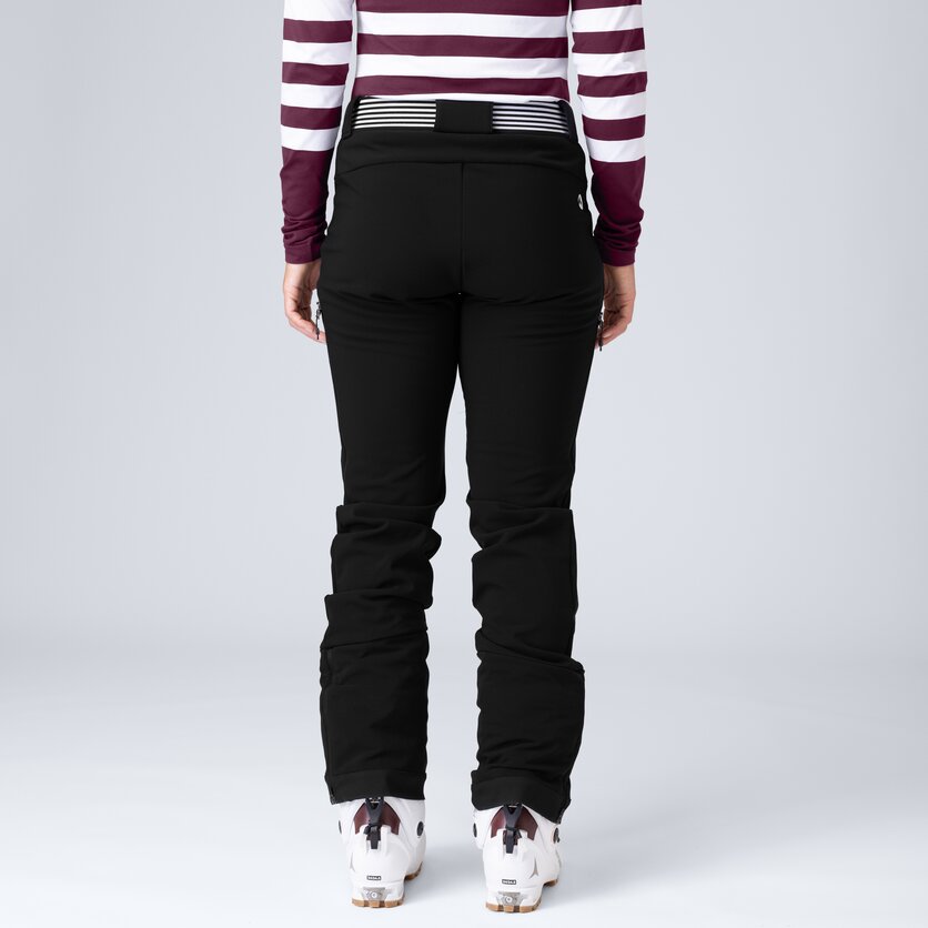 Martini Sportswear - Snowventure Pants W - Pantaloni lunghi in black - product.alttext.Rückansicht Model - Donna