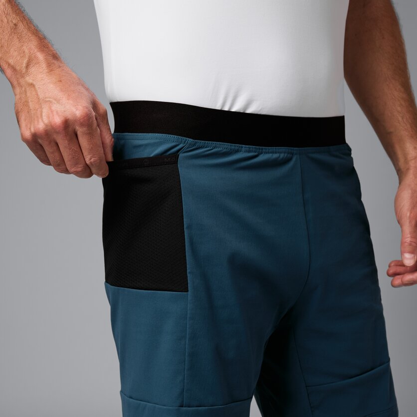 Martini Sportswear - Pacemaker 2In1 Shorts M - Kurze Hosen in black - Detail 1 - Herren