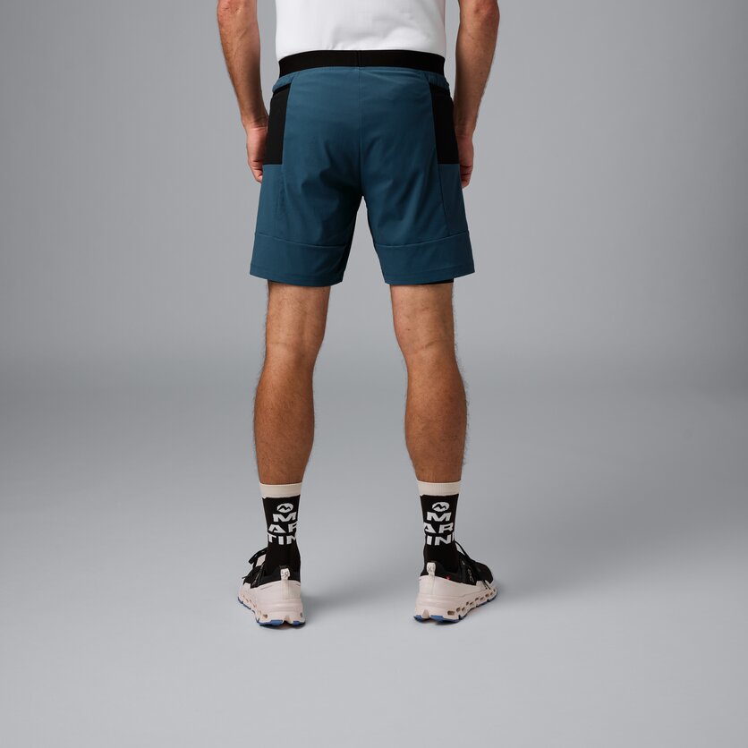 Martini Sportswear - Pacemaker 2In1 Shorts M - Kurze Hosen in black - Rückansicht Model - Herren