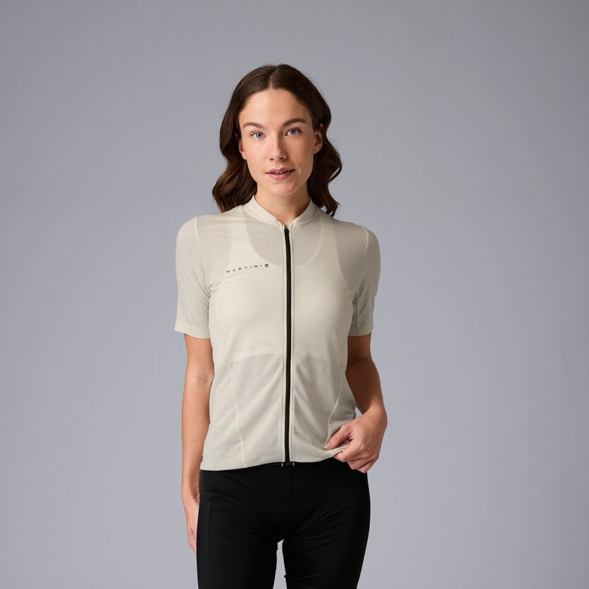 Martini Sportswear - Flowtrail Zip Shirt W - T-Shirts in black - Vorderansicht Model - Damen